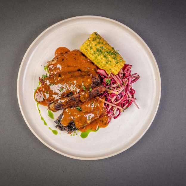 Farmyard - Food with attitude. Restaurant. Delivery.
